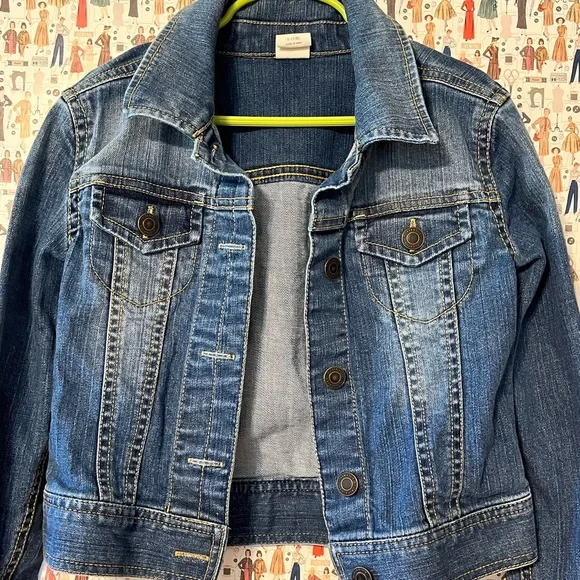 Tucker + Tate jacket 🖤 - Picture 2 of 5